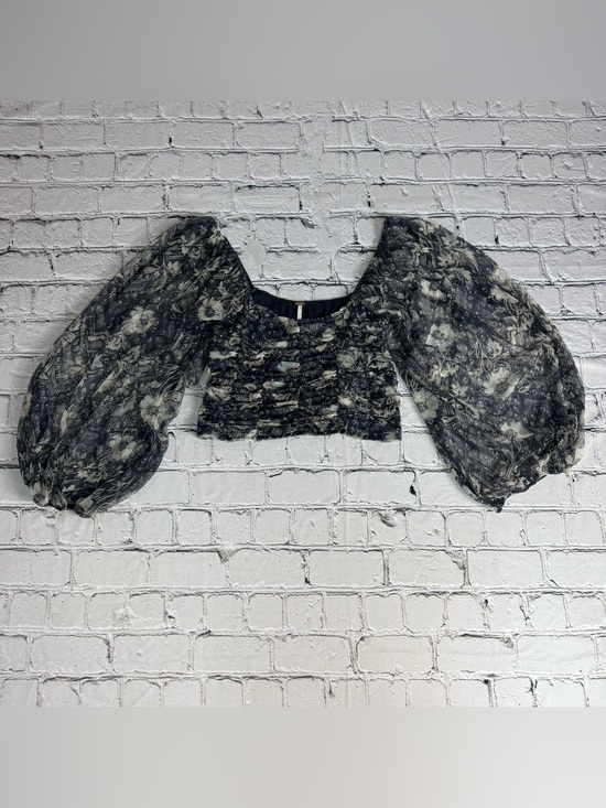 Free People Tops - Free People Lilia Navy Blue Floral Sheer Puff Sleeve Smocked Crop Top Size Large